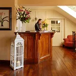 Hylands Burren 3*