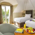 Hylands Burren 3*