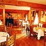 Hylands Burren 3*