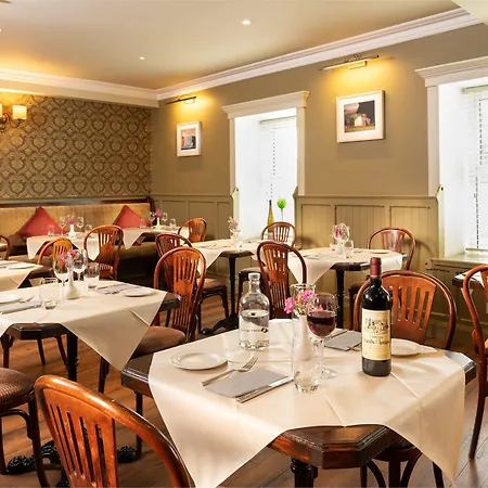 Hylands Burren Hotell 3*