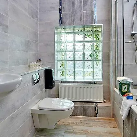 Hylands Burren Ξενοδοχείο 3*