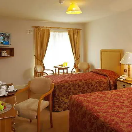 Hylands Burren Hotell 3*