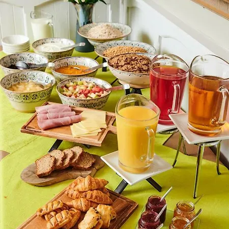 Hylands Burren 3* Ballyvaughan