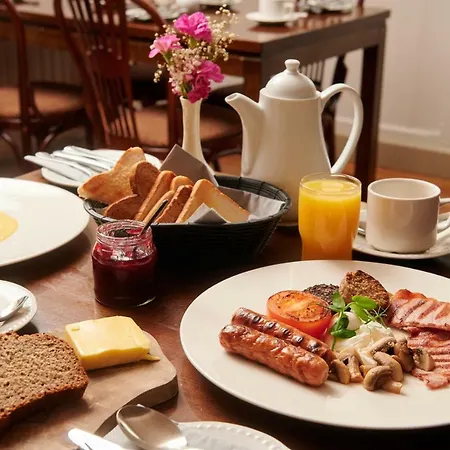 Hotell Hylands Burren 3*