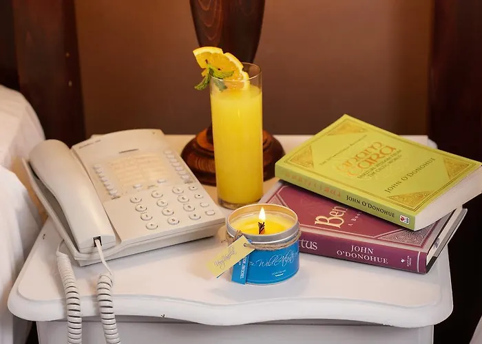 Hylands Burren Otel 3*