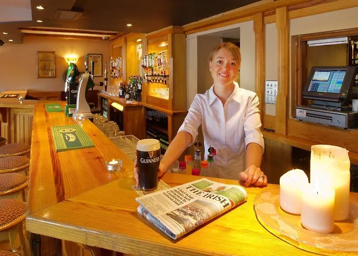 Hylands Burren 3*