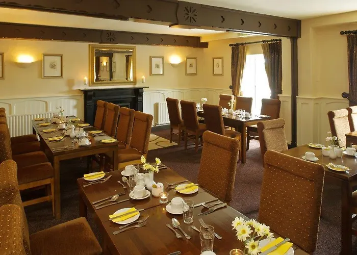 Hylands Burren Otel 3*