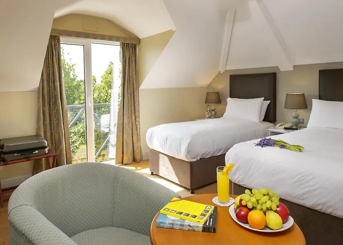 Hylands Burren 3*