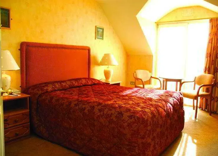 Hotel Hylands Burren 3*