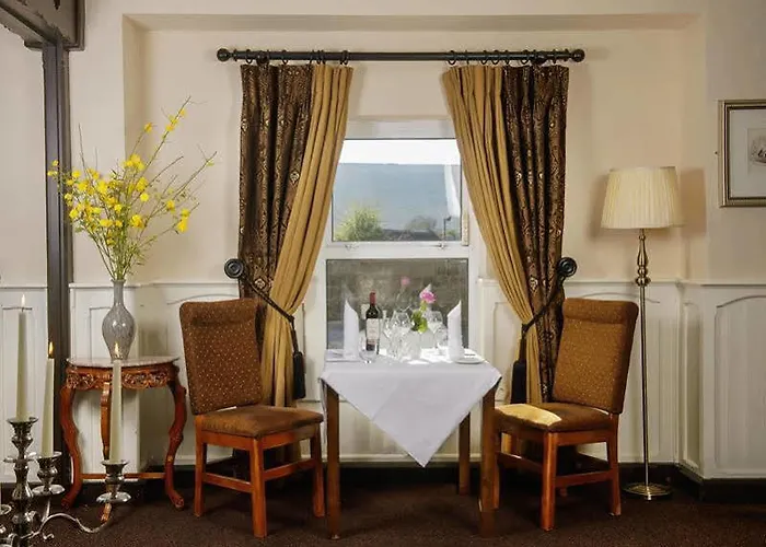 Hylands Burren 3*